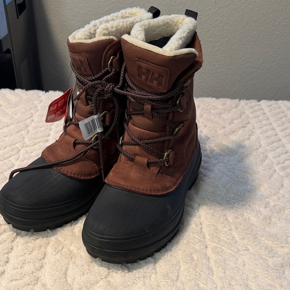 Helly Hansen Brown and Black Men’s Snow Boots - Picture 3 of 3